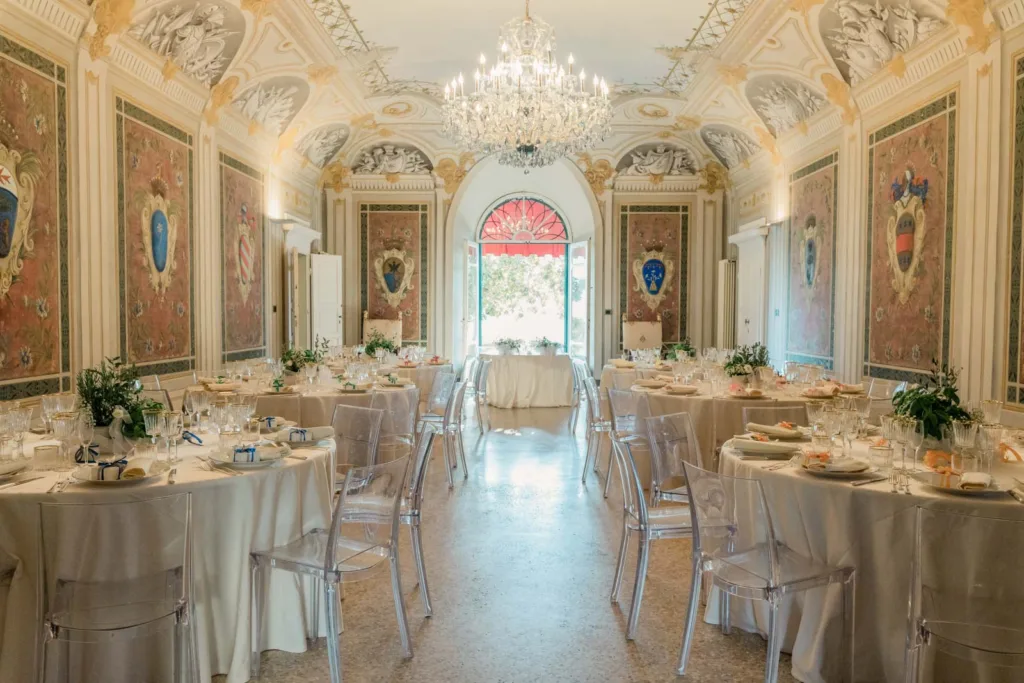 A stunning villa in the heart of Tuscany, the perfect wedding venue